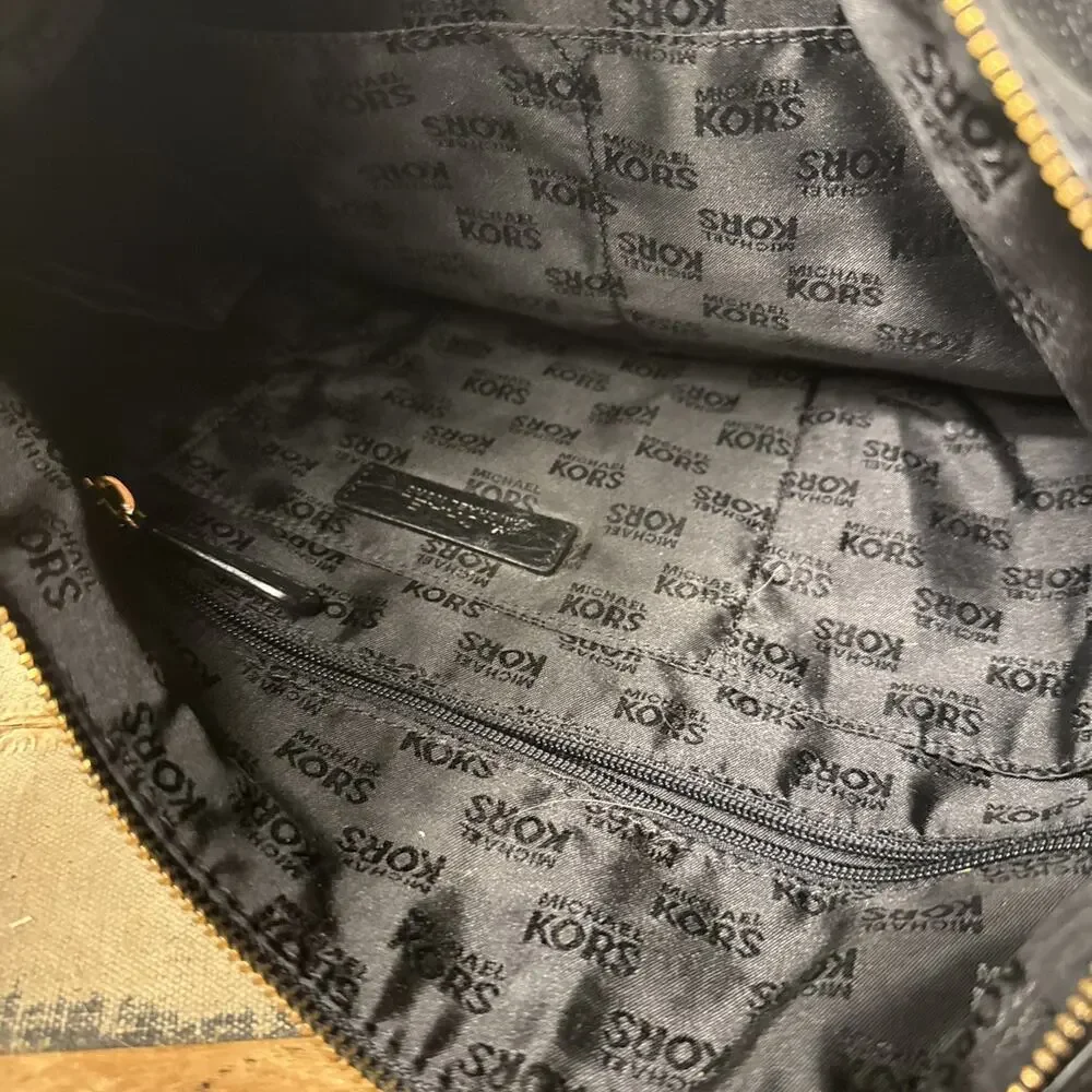 Michael Kors Fulton Leather Hobo Shoulder Bag Black Inside MK logo Flap (used)